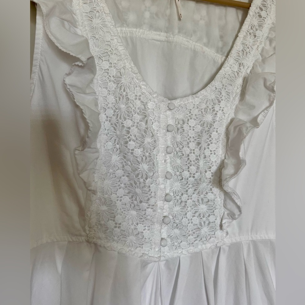 FREE PEOPLE Half Moon Mini Dress Eyelet Crochet Lace Ruffle Feminine Boho | Sz M - Picture 4 of 12